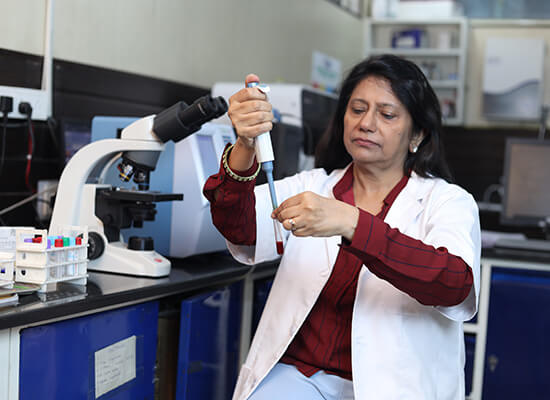 Pathology Lab Facility Hospital in Saharanpur